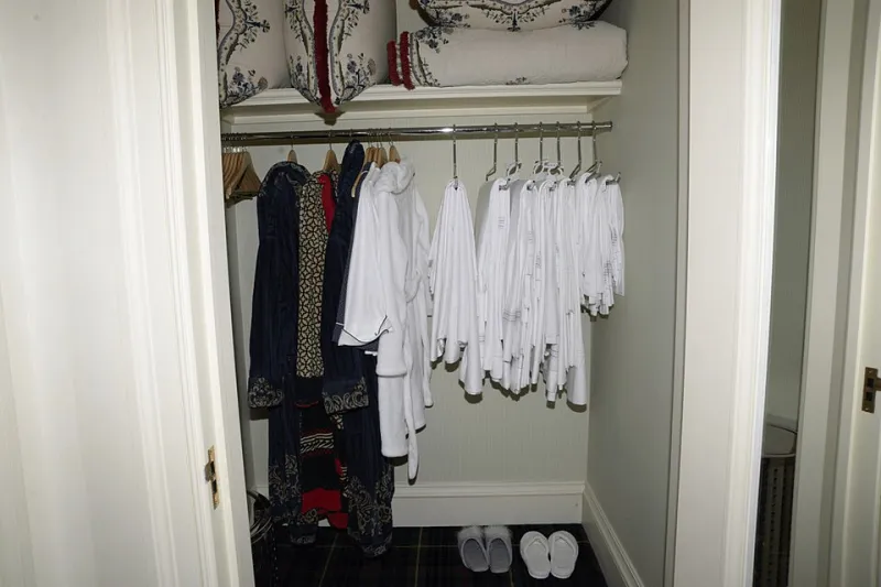 Sell First, Buy Better: Turning Closet Clutter Into a Wardrobe Upgrade Fund